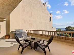 23924 De Ville Way D, Malibu CA 90265