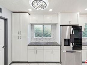 18720 Chase Street, Northridge CA 91324