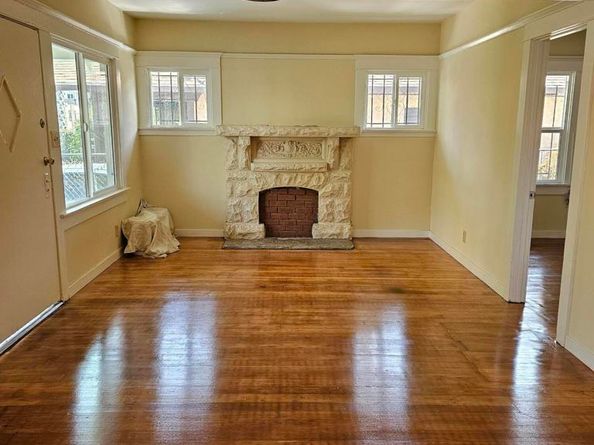 1425 N Normandie Avenue, Los Angeles CA 90027