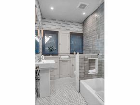 1403 N Orange Grove Avenue, West Hollywood CA 90046