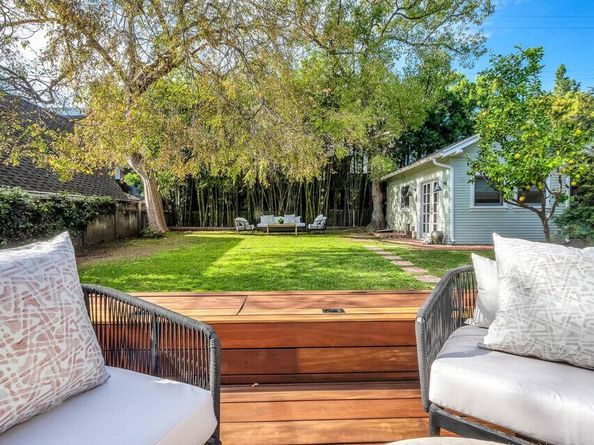 1403 N Orange Grove Avenue, West Hollywood CA 90046