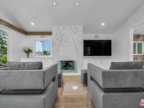 2620 Grand Canal, Venice CA 90291