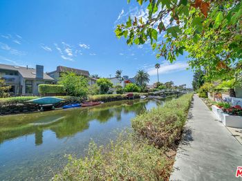 2620 Grand Canal