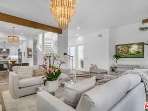 2620 Grand Canal, Venice CA 90291