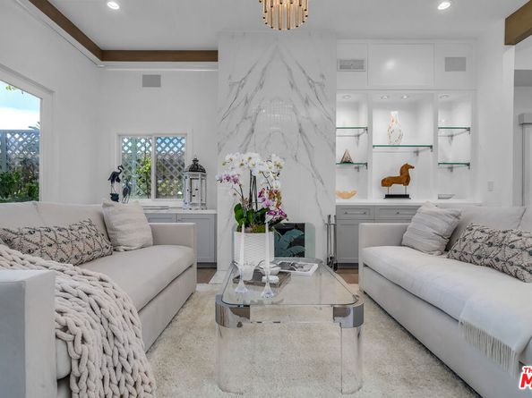 2620 Grand Canal, Venice CA 90291