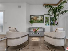 2620 Grand Canal, Venice CA 90291