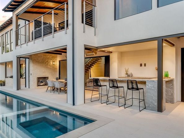 427 Santa Ana Av, Newport Beach CA 92663