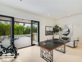 427 Santa Ana Av, Newport Beach CA 92663