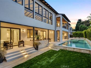 427 Santa Ana Av