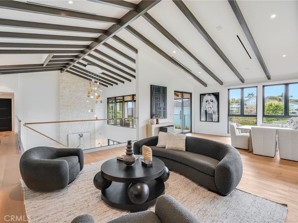 427 Santa Ana Av, Newport Beach CA 92663