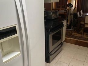 125 S Sierra Madre 304, Pasadena CA 91107
