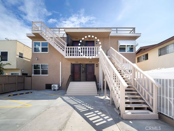 1044 Cedar Avenue, Long Beach CA 90813