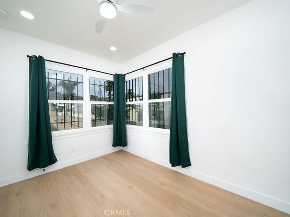 1044 Cedar Avenue, Long Beach CA 90813