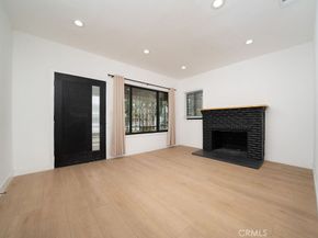 1044 Cedar Avenue, Long Beach CA 90813