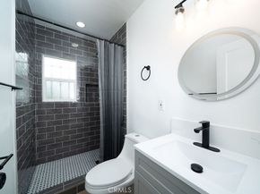 1044 Cedar Avenue, Long Beach CA 90813