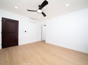 1044 Cedar Avenue, Long Beach CA 90813