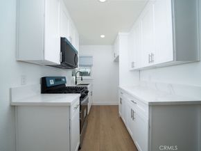 1044 Cedar Avenue, Long Beach CA 90813