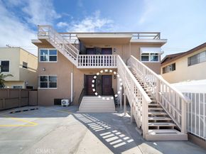 1044 Cedar Avenue, Long Beach CA 90813