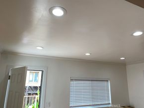 1140 1/2 S Oxford, Los Angeles CA 90006