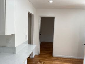 1140 1/2 S Oxford, Los Angeles CA 90006