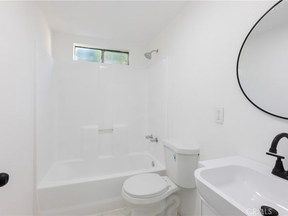 711 N Crane Avenue, Compton CA 90221