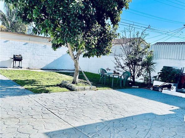 5906 Arlington, Los Angeles CA 90043