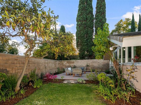 5360 E El Jardin Street, Long Beach CA 90815