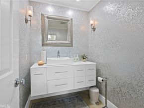 19355 Maidstone Lane, Huntington Beach CA 92648