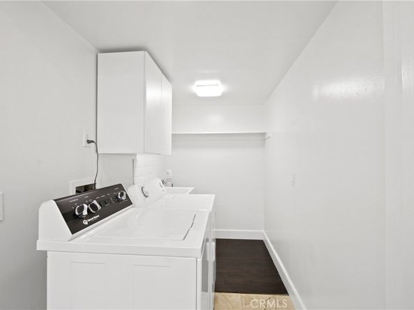 19355 Maidstone Lane, Huntington Beach CA 92648