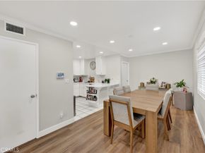 19231 Sherman 27, Reseda CA 91335