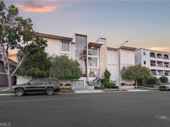 444 Obispo Avenue