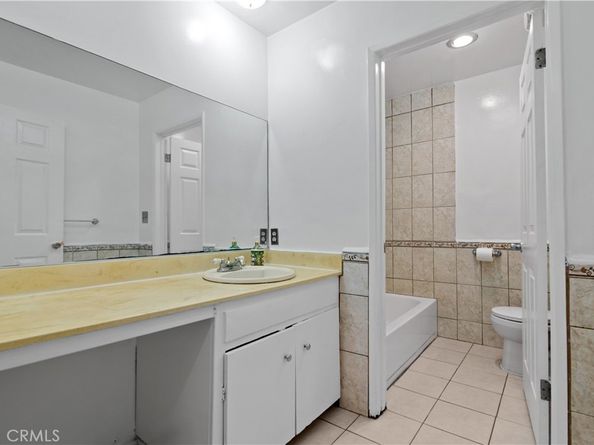 444 Obispo Avenue 3, Long Beach CA 90814