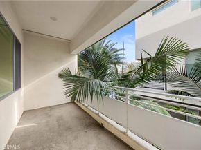 1866 S Westside Drive 26, Anaheim CA 92806