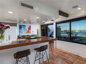 6911 E Ocean, Long Beach CA 90803