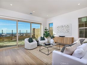 109 Oakstone, Irvine CA 92618