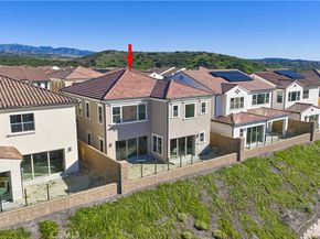 109 Oakstone, Irvine CA 92618