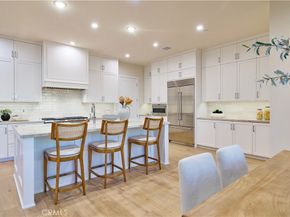 109 Oakstone, Irvine CA 92618