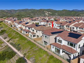 109 Oakstone, Irvine CA 92618