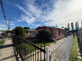 142 W 58th, Los Angeles CA 90037