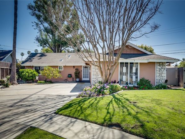 5952 Par, Huntington Beach CA 92649