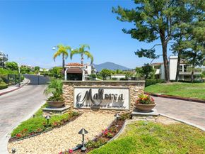 22522 Campos, Mission Viejo CA 92692