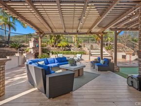 3246 Sitio Avellana, Carlsbad CA 92009