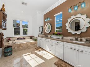 3246 Sitio Avellana, Carlsbad CA 92009