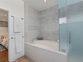 44 61st Place, Long Beach CA 90803
