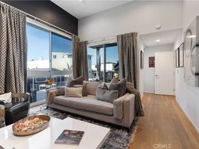 44 61st Place, Long Beach CA 90803