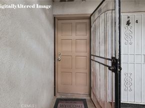 2521 W Sunflower R1, Santa Ana CA 92704