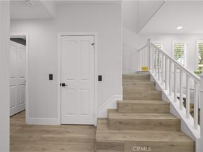 328 Flyers Ln, Tustin CA 92782