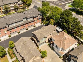 328 Flyers Ln, Tustin CA 92782