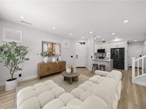 328 Flyers Ln, Tustin CA 92782