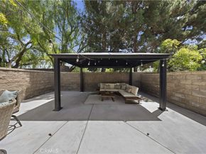 328 Flyers Ln, Tustin CA 92782
